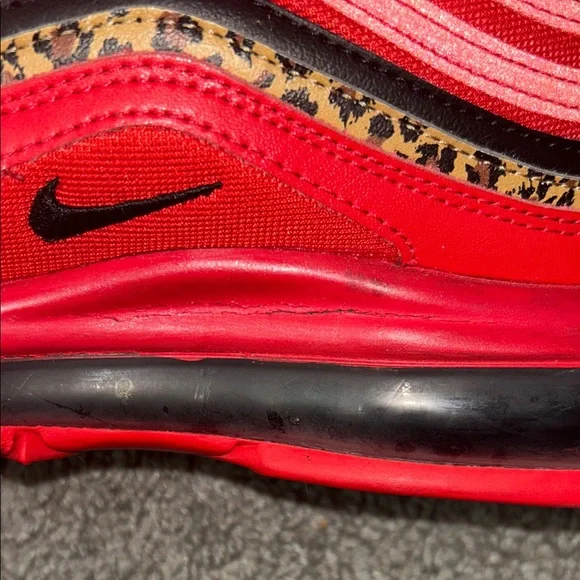 Nike Air Max Red and Black Cheetah Print Sneakers Size 9 - Picture 7 of 9